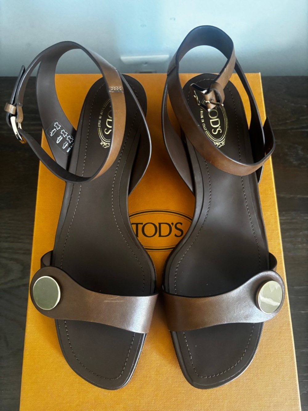 Tod's Brown Leather Ankle-Strap Sandals - Picture 2 of 6